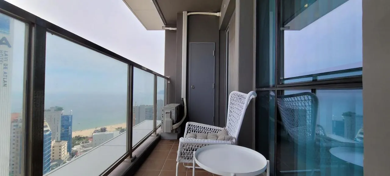 Flat Nearby Heaundae Beach Busan Apartment